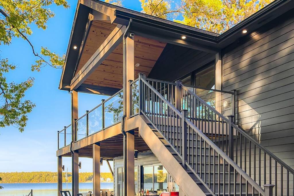 Leo'S Bear Lake Hideaway Kalkaska Exterior photo