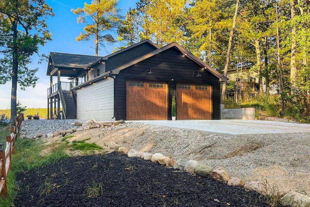Leo'S Bear Lake Hideaway Kalkaska Exterior photo